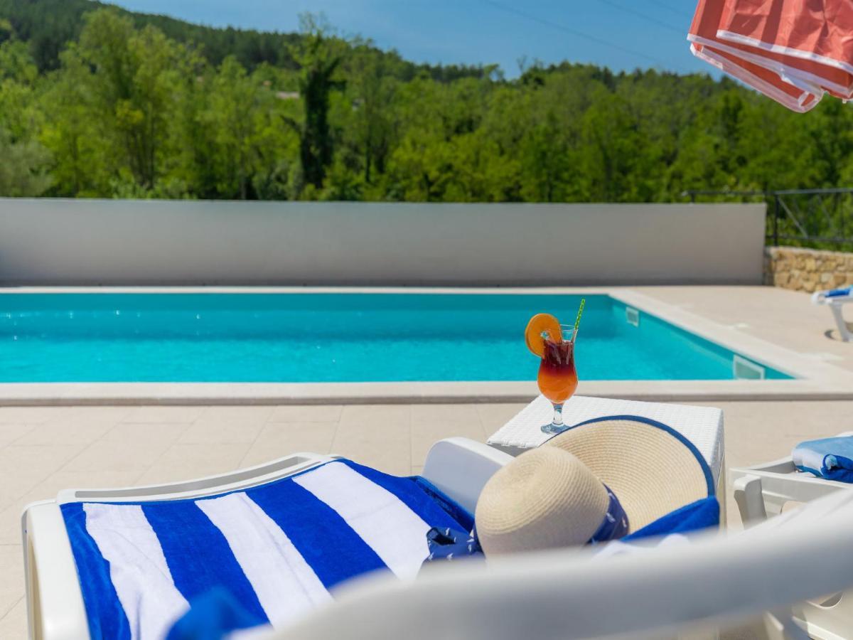 Holiday Home Montebello By Interhome Motovun Exterior photo